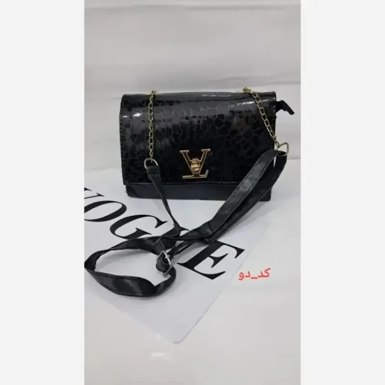 کیف گلسا چرم ورنی بند دوشی سایز 15 در 20