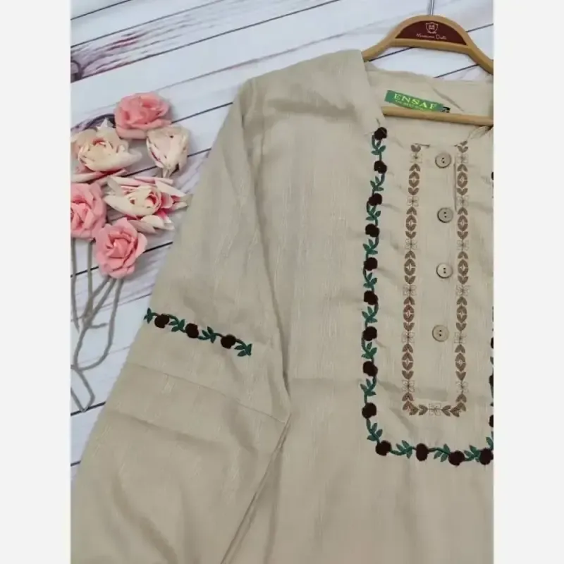 شومیز مانتویی گلدوزی شده جنس شانتون کنفی وارداتی رنگ کرم و نسکافه ای فری سایز تا 46