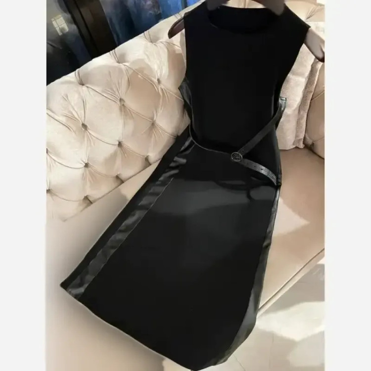 ست کت و سارافون نیتا جنس مازراتی و چرم رنگ قهوه ای و مشکی سایزبندی
