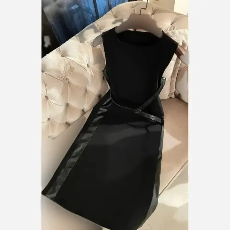 ست کت و سارافون نیتا جنس مازراتی و چرم رنگ قهوه ای و مشکی سایزبندی