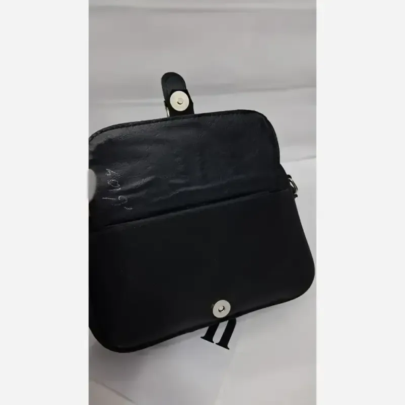 کیف زنانه مدل محیا جنس نانسی خارجی رنگ مشکی سایز 20 در 15 با بند دوشی