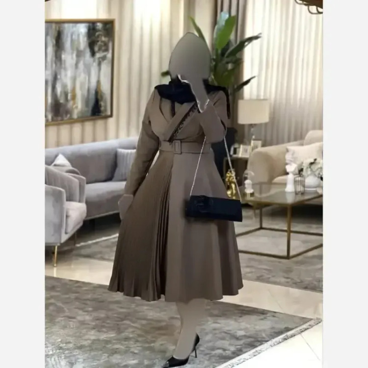 پیراهن مجلسی زنانه یقه ضربدری مروارید دوزی شده جنس سوپر مازراتی آستین بلند