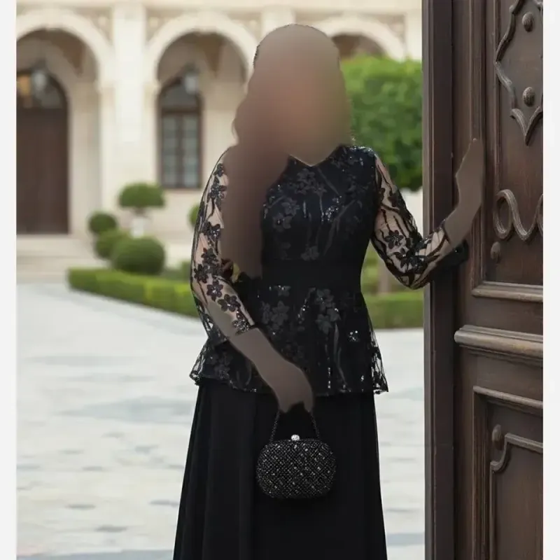ماکسی زنانه مدل مژگان جنس کرپ لمه و گیپور پولک دوزی رنگ مشکی