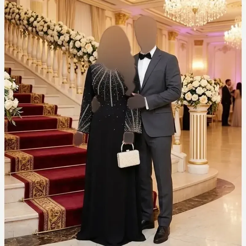 ماکسی مجلسی زنانه مشکی جنس کرپ دالقیچ سایز بزرگ مدل طلوع