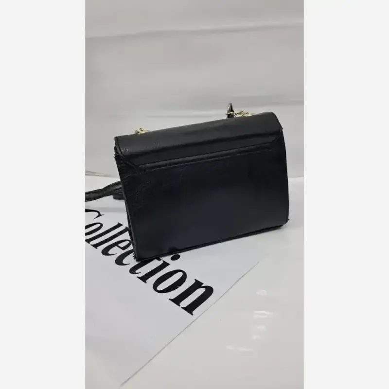 کیف دوشی زنانه چرم مشکی سایز 15 در 18