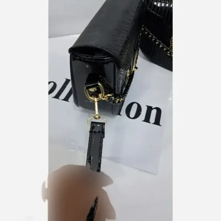 کیف دستی دوشی چرم سایز 15 در 20 رنگ خردلی و زرشکی