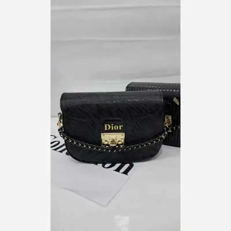 کیف دستی دوشی چرم سایز 15 در 20 رنگ خردلی و زرشکی