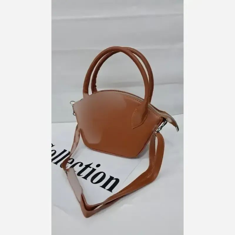کیف دستی دوشی چرم سایز 15 در 20 رنگ خردلی و زرشکی