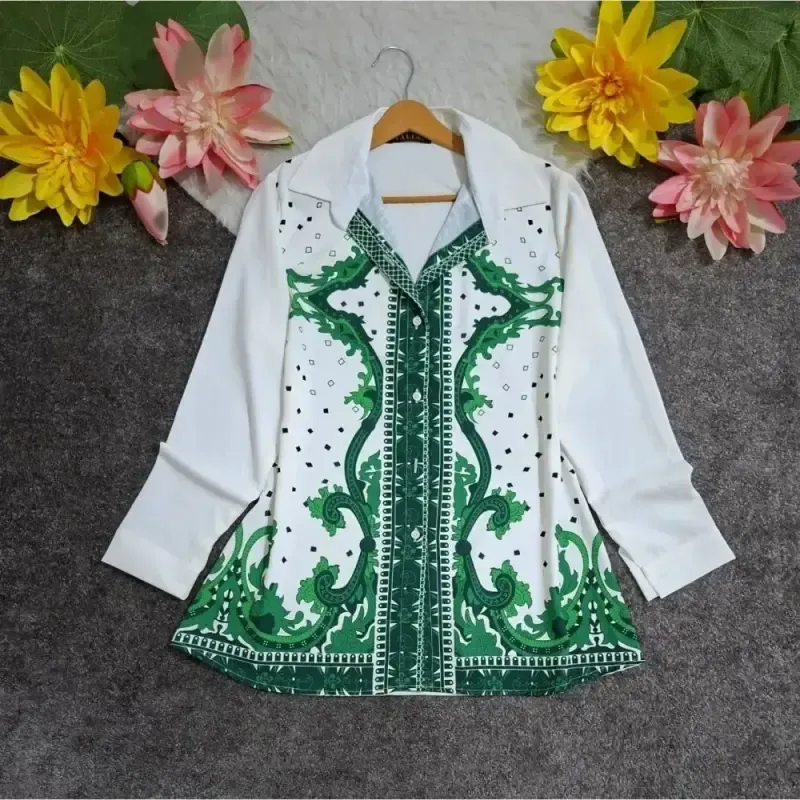 شومیز طرحدار الیزه زنانه جنس الیزه درجه یک سایزبندی رنگ سبز و مشکی