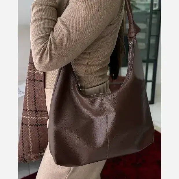 کیف بند گره ای چرم سبک و جادار ابعاد 30 در 40 رنگ مشکی و موکا