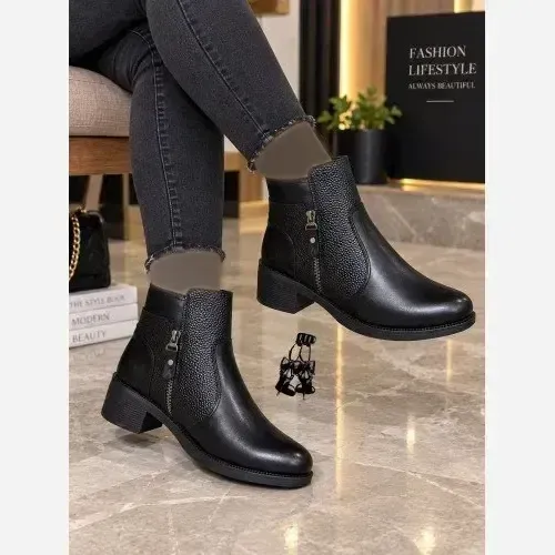 نیمبوت زنانه رویه چرم صنعتی وشرانگ ترکیبی زیره دلتا سایز 37 تا 40