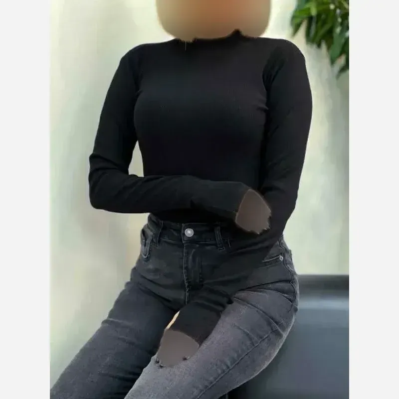 بادی یقه اسکی فینگر دار زنانه جنس فانریپ درجه یک رنگ مشکی و سفید سایز فری اسکین