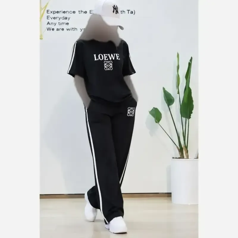 ست تیشرت شلوار Lovewe جنس جودون پلاس فول کش سایز فری 38 تا 46