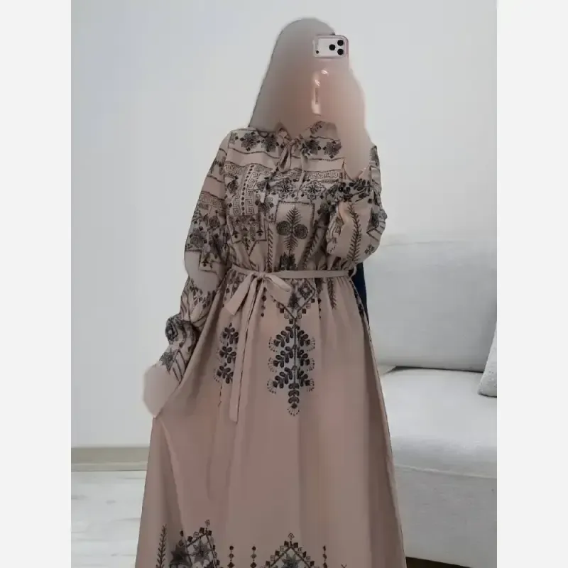 پیراهن ساحلی سنتی فلور نخ درجه یک فری سایز رنگ طوسی و کرم