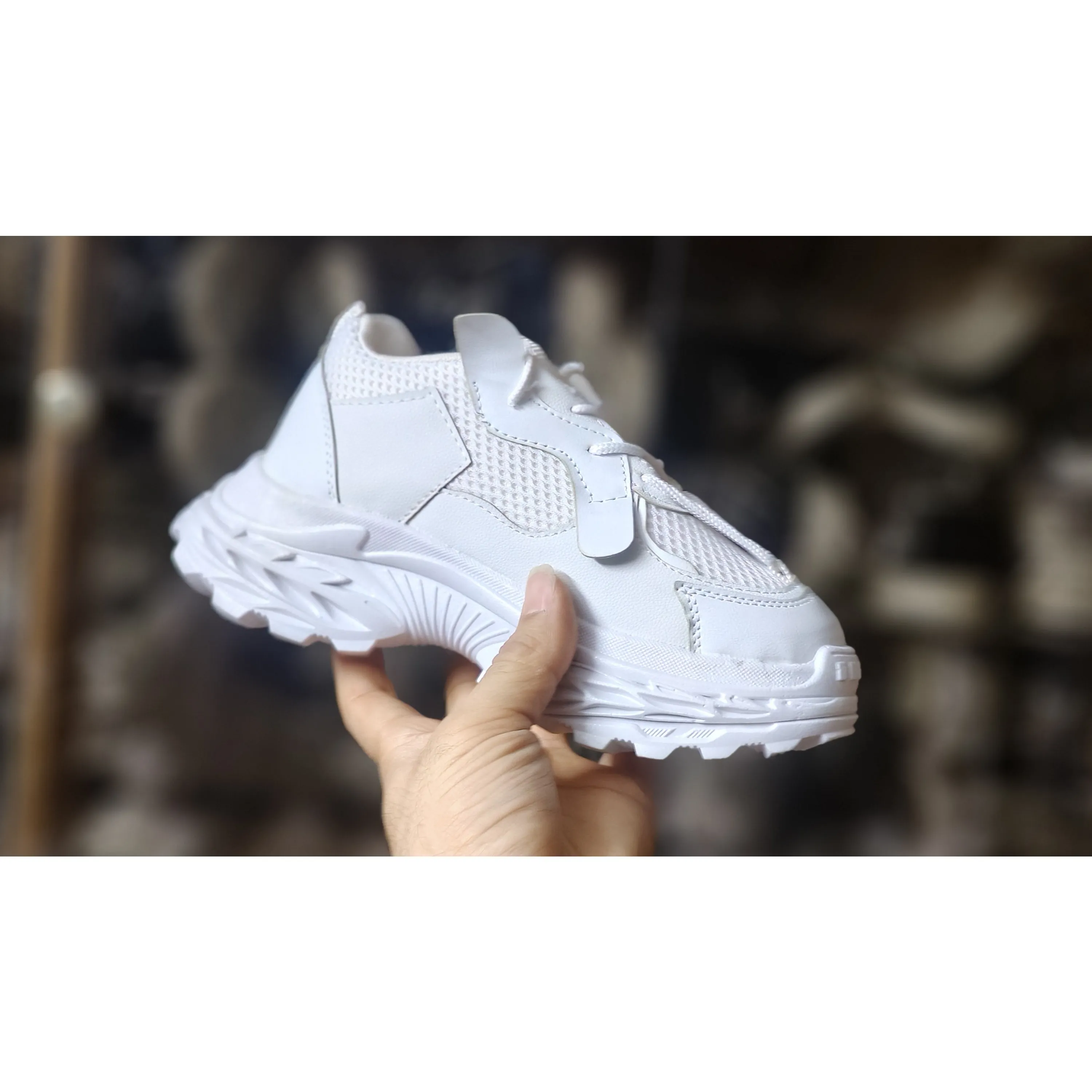 کفش اسپرت پسرانه و دخترانه بچه گانه سفید لژدار سایز 31 تا 35