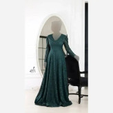 لباس مجلسی زنانه مدل سایه سنگدوزی شده جنس دانتل درجه یک کاپدار و استردار رنگ مشکی و سبز سایز بزرگ