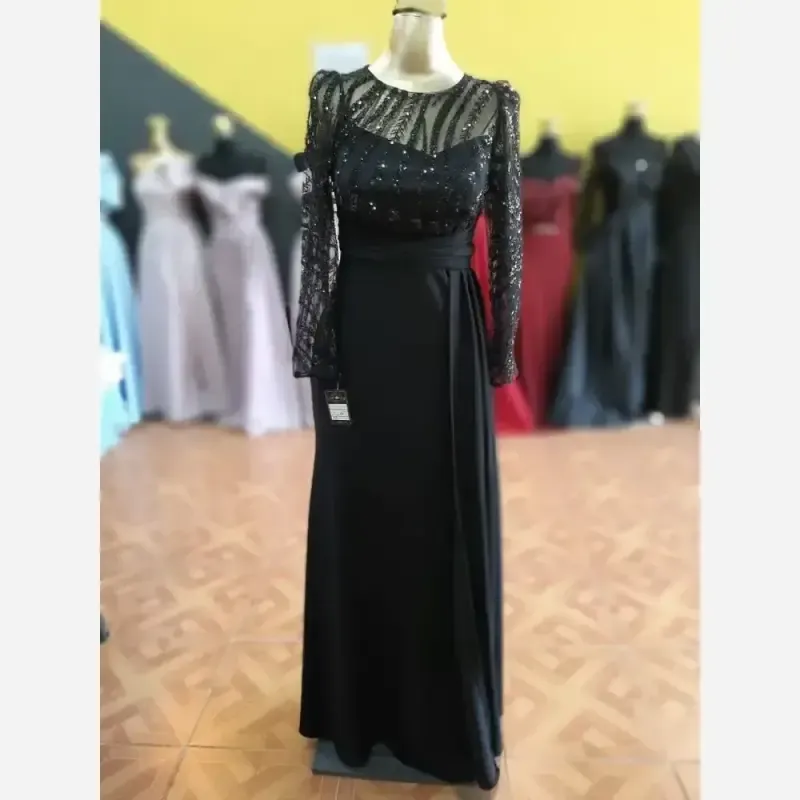 ماکسی شالدار مدل طناز پولک سنگ دوزی شده کرپ مشکی