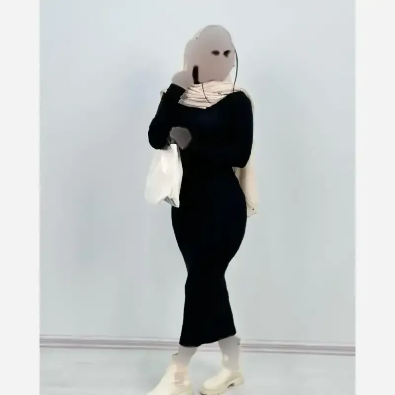 زیر مانتویی ماکسی یقه اسکی جنس فانریپ کش رنگ مشکی