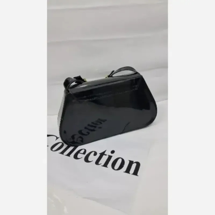 کیف مدل تیلا چرم ورنی مشکی سایز 15 در 22