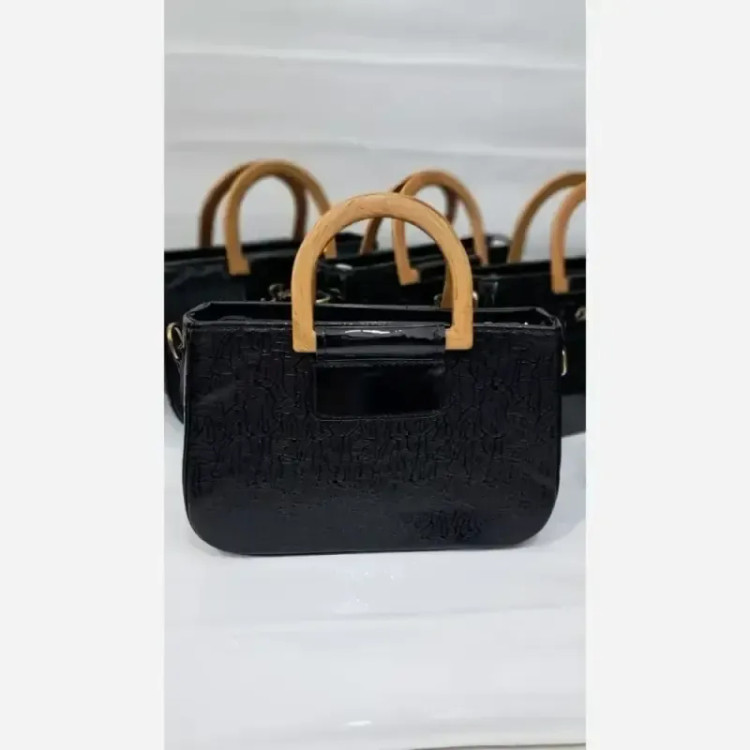 کیف دسته چوبی گیشا چرم ورنی بند دوشی بلند زنانه