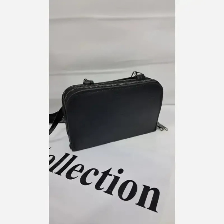 کیف دوشی چرم زنانه مشکی سایز 18 در 13 مدل آنا