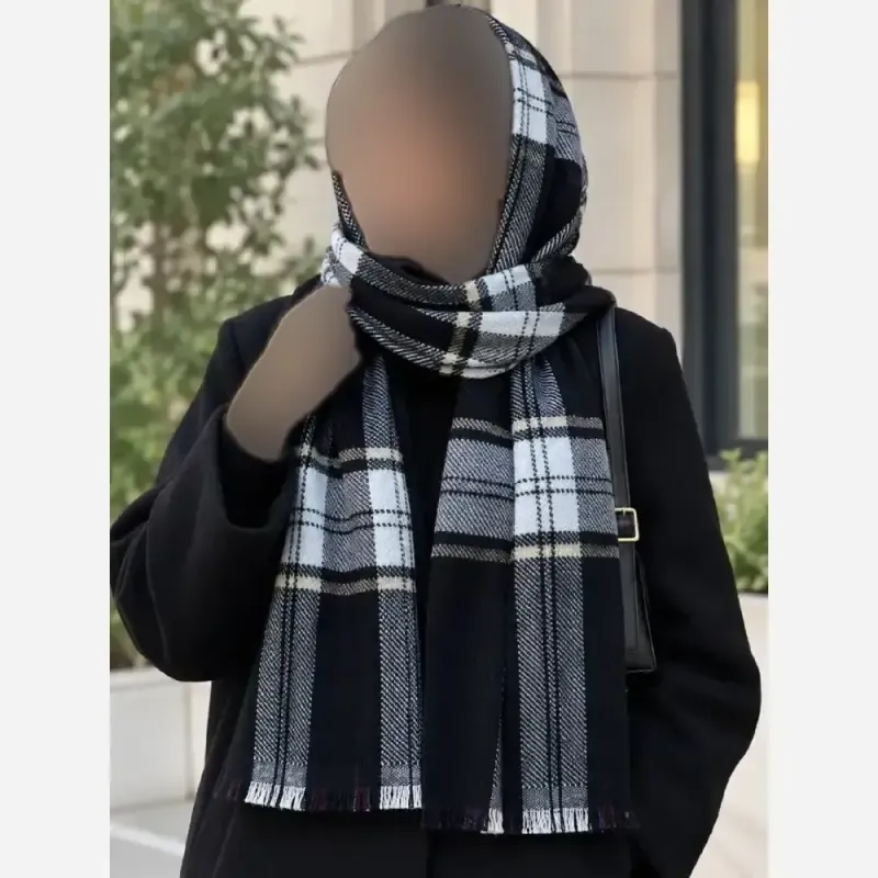شال موهر پاییزه پشمی مشکی زیتونی سورمهای کلهغازی ابعاد 196 در 65 سانتیمتر