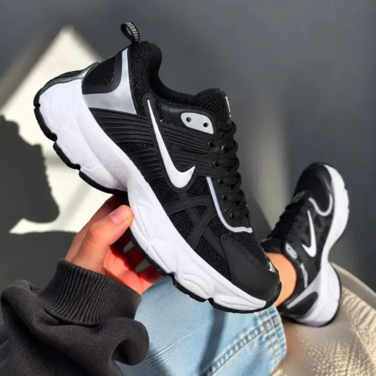 کفش کتانی اسپرت مدل نایک ویتوکی v2k سایز 37 تا 40